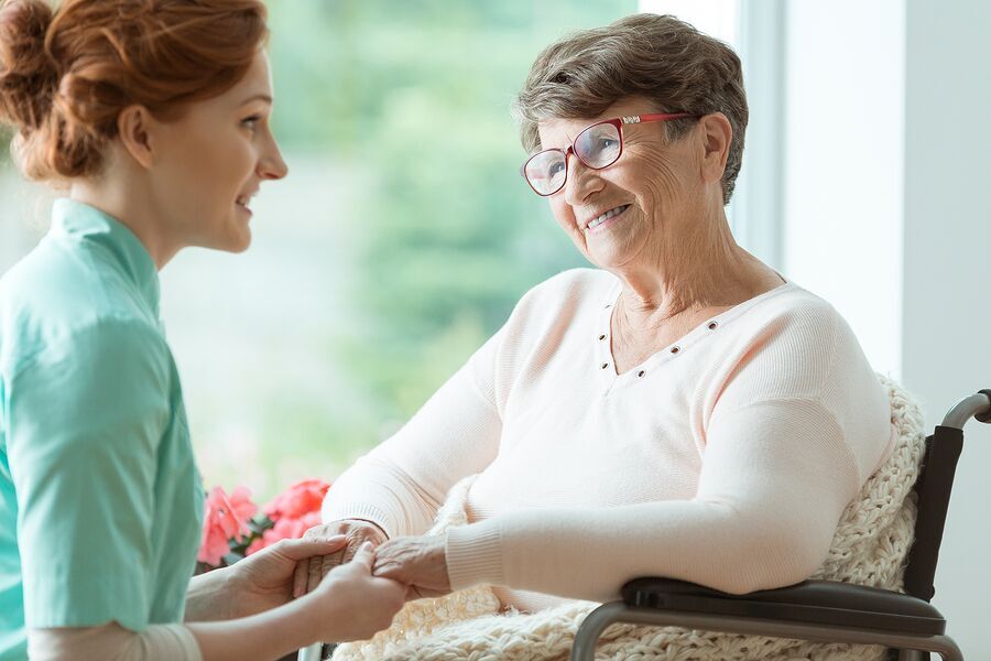Alzheimer's Care Marietta GA - Reasons for Aging in Place for One with Alzheimer's